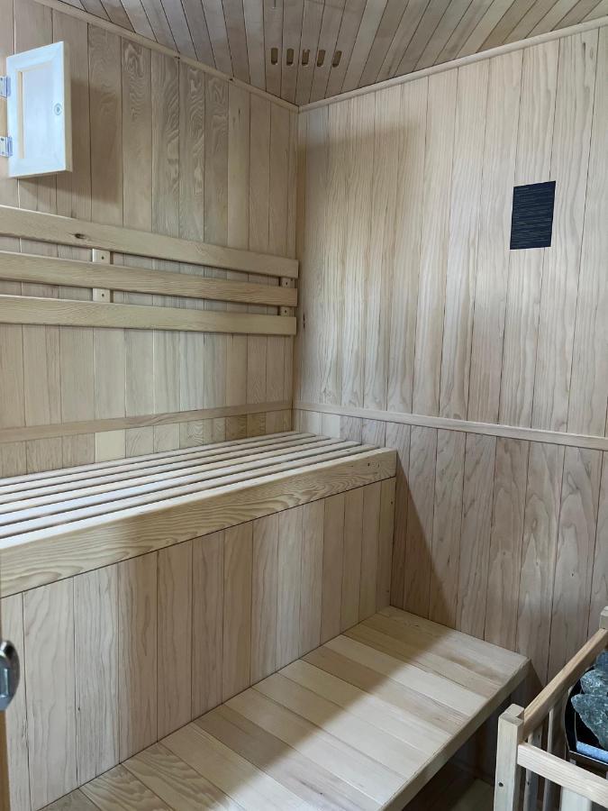 אולריכן Chalet Biene - Swiss Alp Chalet With Sauna And Jacuzzi מראה חיצוני תמונה